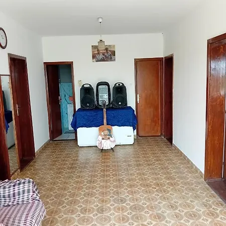 Apartman Zdrave شقة *